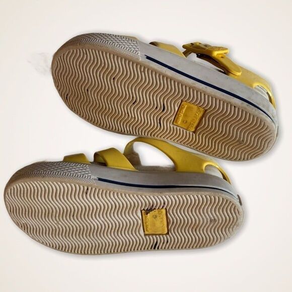 Yellow Igor 'Tenis Nautico' Toddler Jelly Water Sandals - Size 7.5 US / 24 EU - Picture 3 of 3